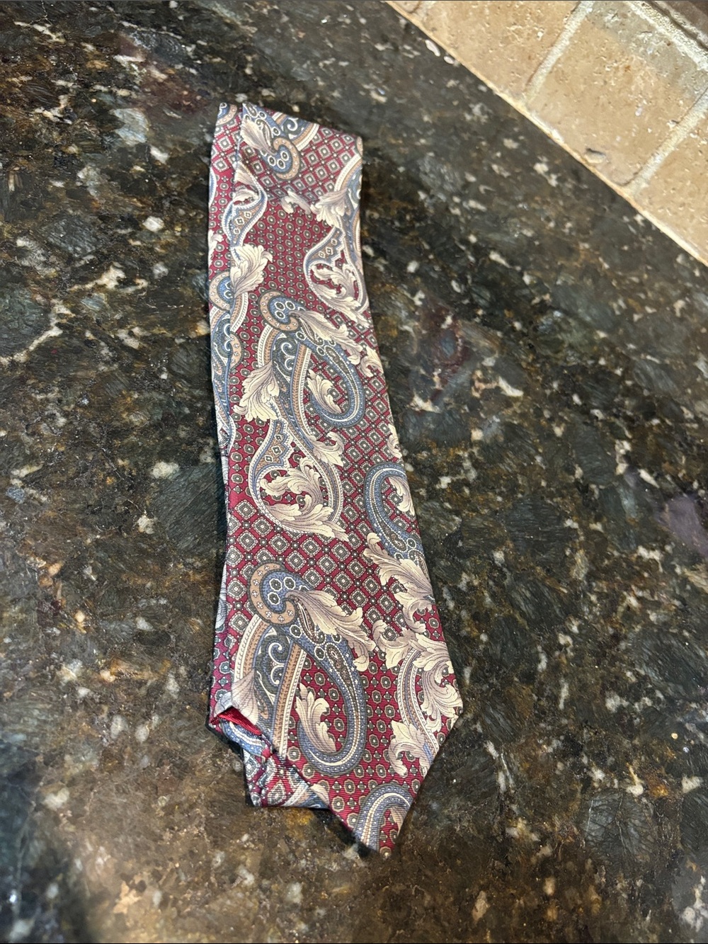 Don Loper Italian silk tie!